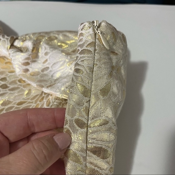 𝅺⭐️ 3/$25 ⭐️Forever 21 Gold Strapless Dress With a Bow Size M - Picture 9 of 10